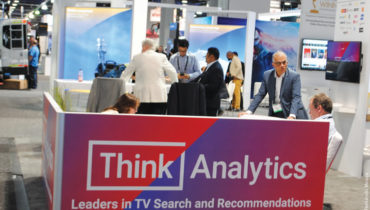 Outro exemplo de convergência e de como os Data Centers e a inteligência de mercado são cada vez mais importantes na indústria. O singelo estande da Think Analytics oferecia na NAB 2017 números e análises de mercado, nada de hardware